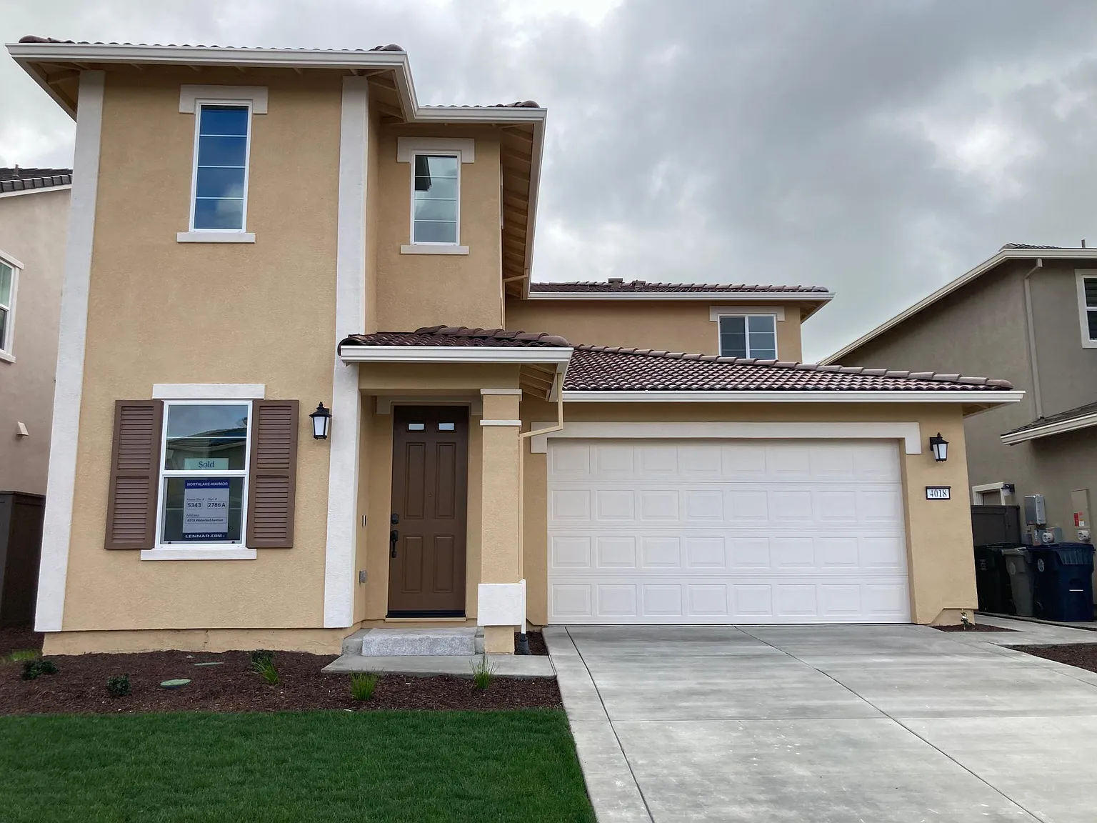 4 bed, 2786 sqft, $3,850 — Photo 1