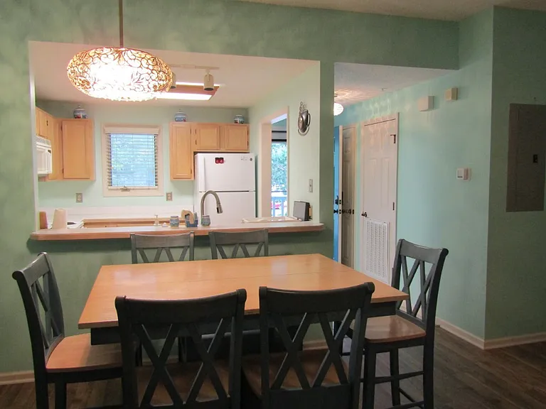 1221 Tidewater Dr #321 — Photo 5
