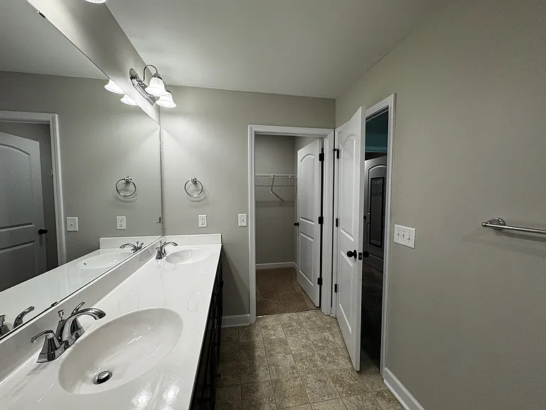 232 Westfield Dr — Photo 12