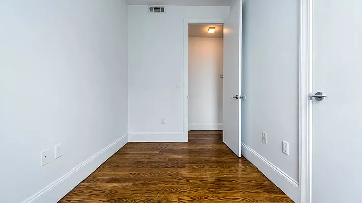 Rented by Nooklyn NYC LLC | media 7