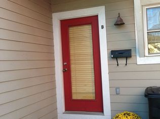 206 5th St SW APT B, Charlottesville, VA 22903