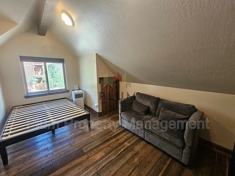 131 Speedway Ave #2B — Photo 5
