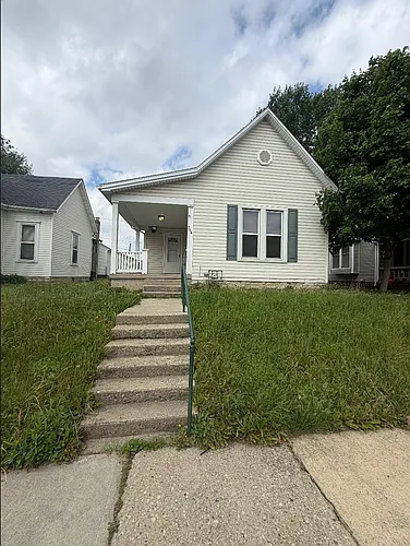 764 S Wayne St Photo 1