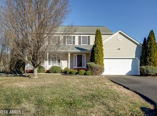 6913 Cedar Crest Dr, Fredericksburg, VA 22407