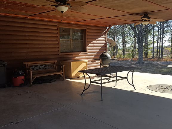 COVERED PATIO/PRIVATE