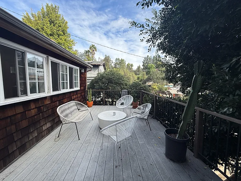 1925 Vestal Ave — Photo 7
