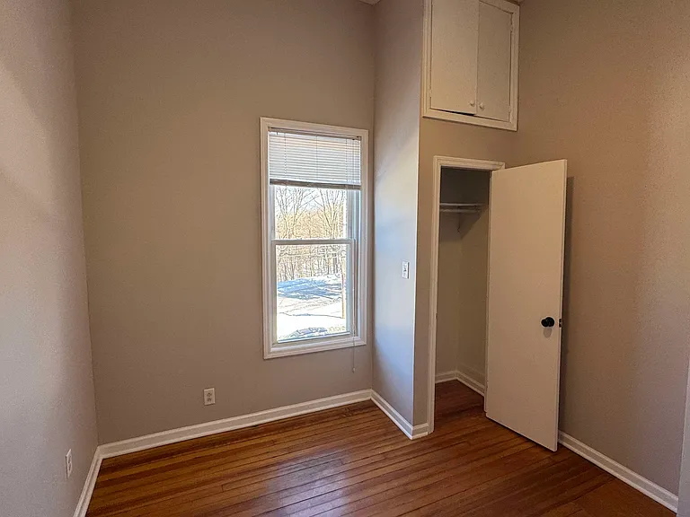 138 Pawling Ave #138 — Photo 14