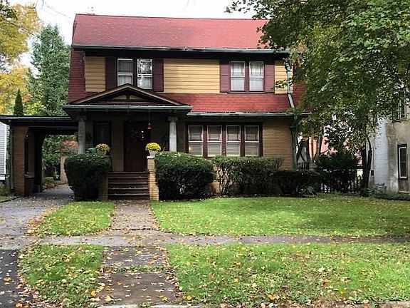 2nd image of 206 W State St