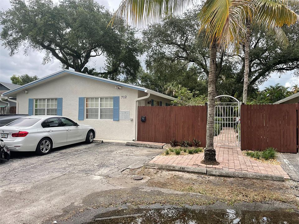 1st image of 712 SW 14th Avenue #4