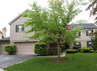 806 W Kingsley Dr, Arlington Heights, IL 60004