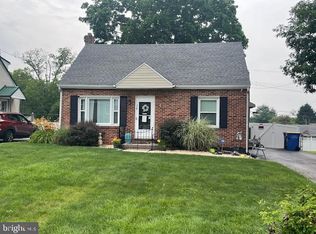 320 Greystone Rd, York, PA 17402