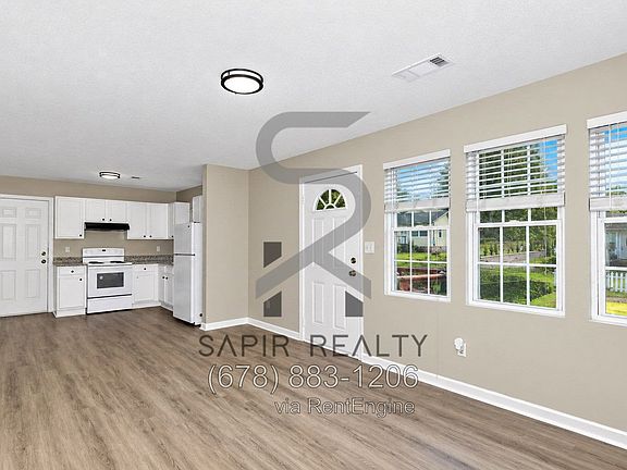 4th image of 2746 Knoll Rd SE