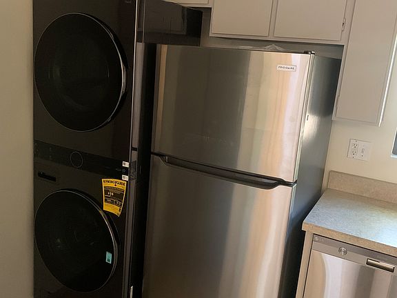 5th image of 1233 Richelle Ln Unit A