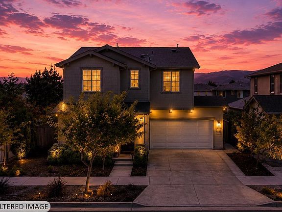 3rd image of 1605 Country Manor Drive