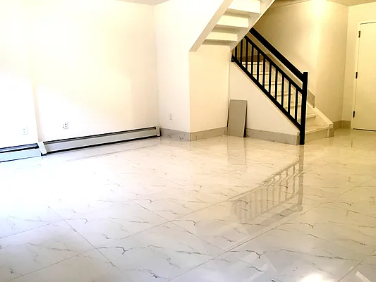 Rented by NY Space Finders Inc. | media 12