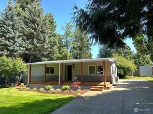 6936 Petticote Ln, Blaine, WA
