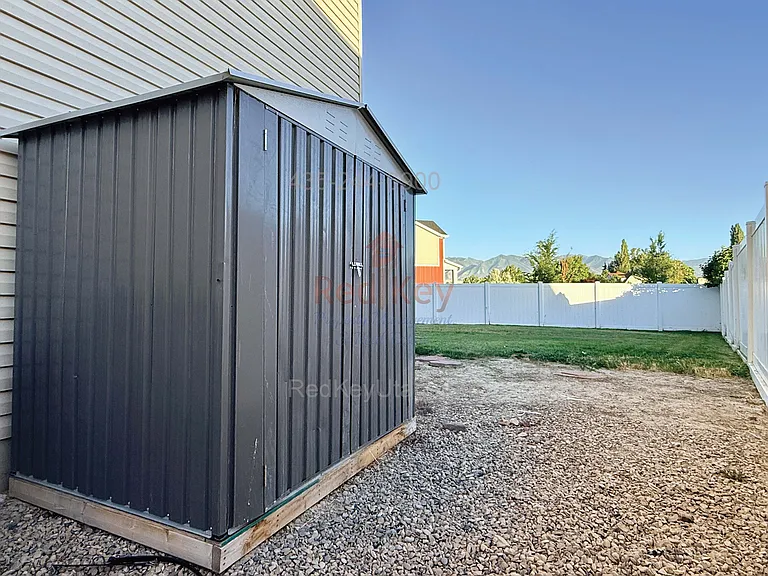 177 Crystal Bay Dr, Stansbury Park, UT_06112026