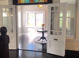 125 Temple St, West Roxbury, MA 02132