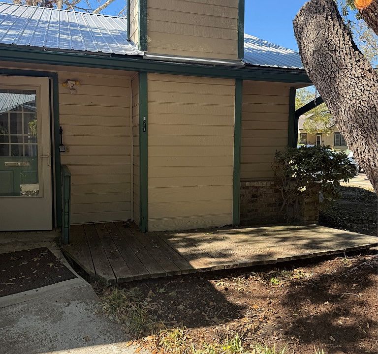 1st image of 728 W San Antonio St #728108A