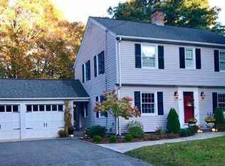 67 Burbank Rd, Longmeadow, MA 01106