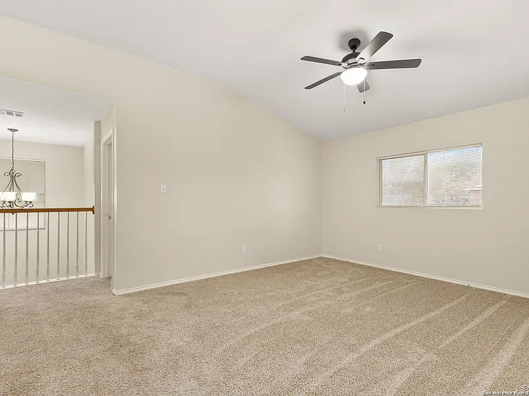 7403 Concerto Dr — Photo 17