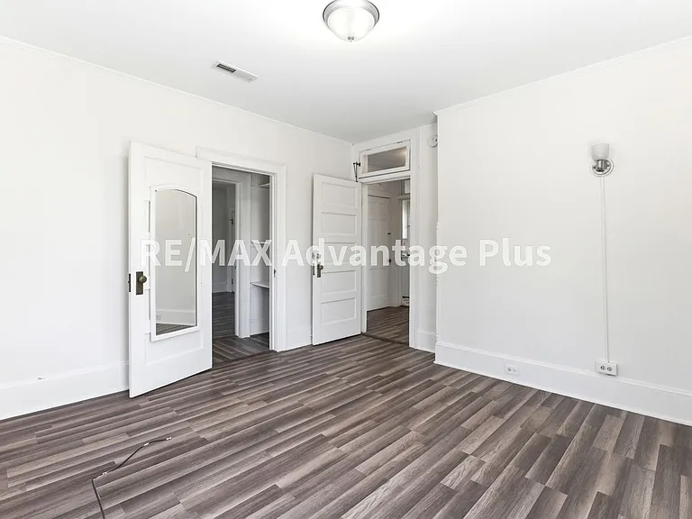 106 Grove St — Photo 6