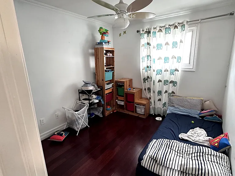 4 Sunshade Pl — Photo 17