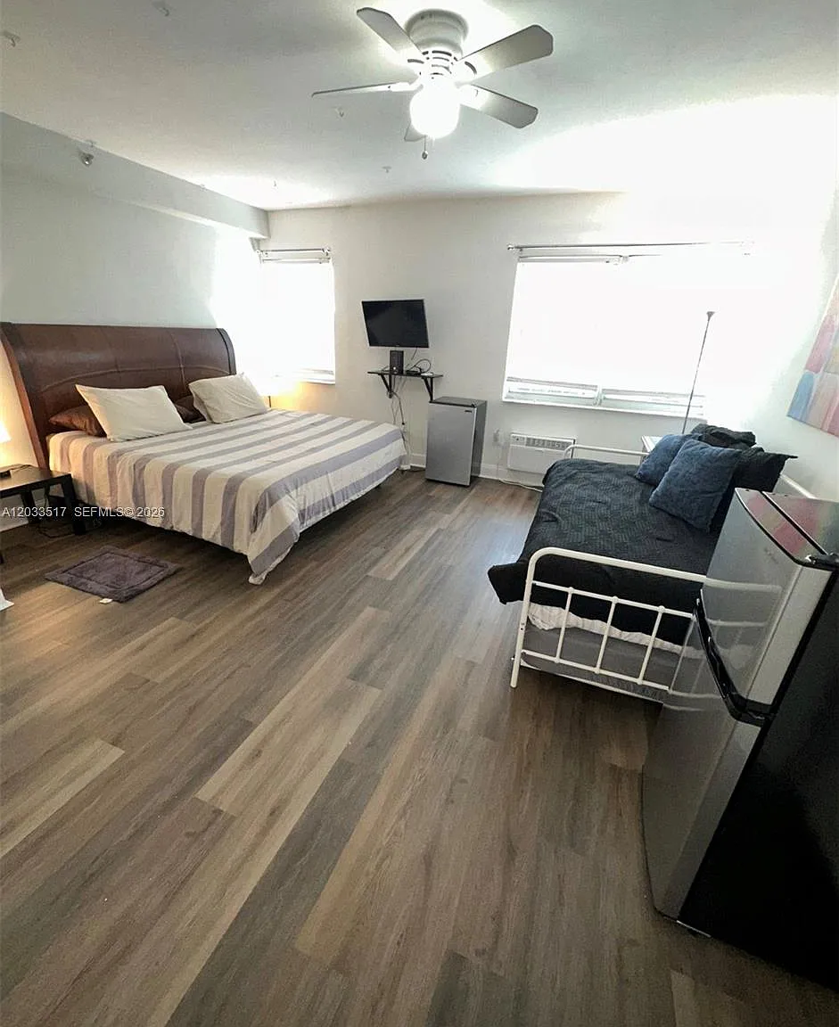 Riverview Villas Condo — Photo 2