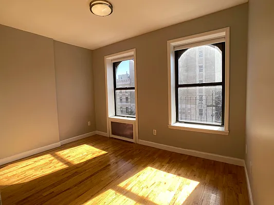 Rented by Tourma Realty LLC | media 39