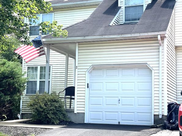 2 Spokane Ln