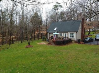 6212 Spring Forest Dr, Pfafftown, NC 27040