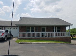 Governors Ct, Maryville, TN 37801