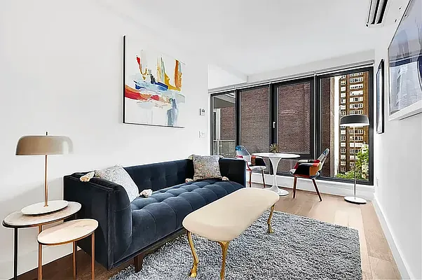 Rented by REAL New York | media 2