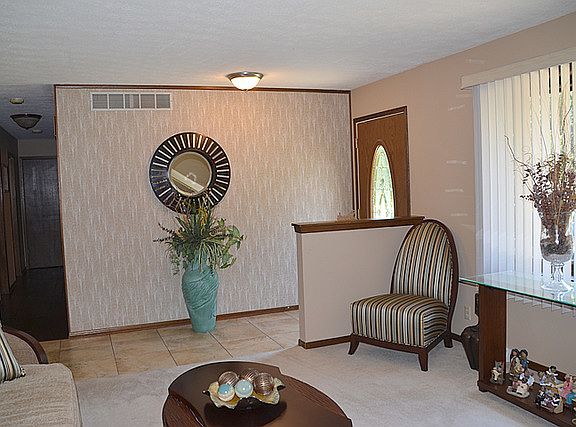 4th image of 4858 Clearsky Dr