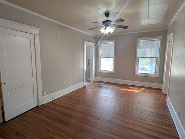 202 E Jefferson St #206