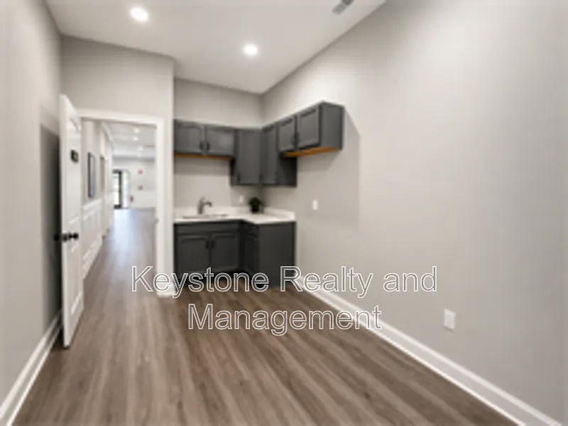 Studio, 2.0 bath, 1200 sqft, $2,200 — Photo 4