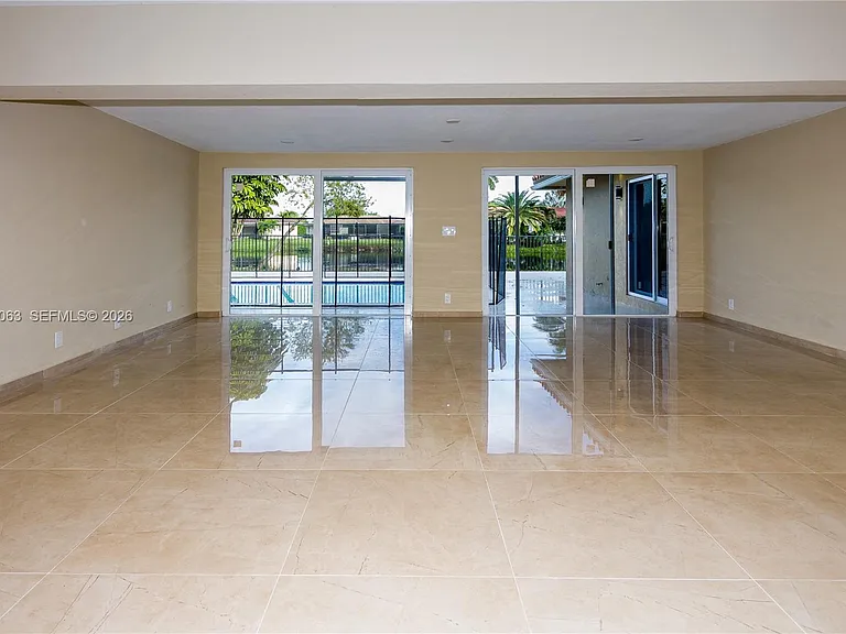 16641 Royal Poinciana Dr — Photo 26