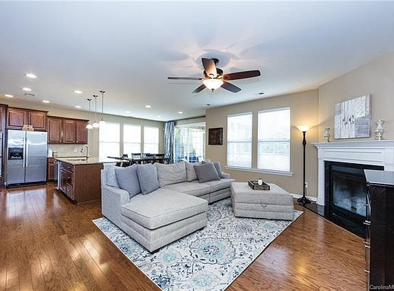 4th image of 7103 Garden Hill Dr