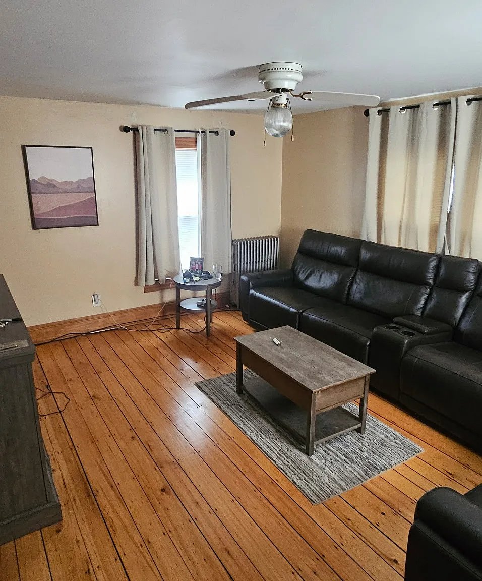 3 bed, $2,900 — Photo 3