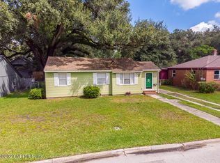 3339 Sylvia St, Jacksonville, FL 32207