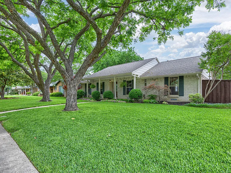 1404 Seminole Dr — Photo 39