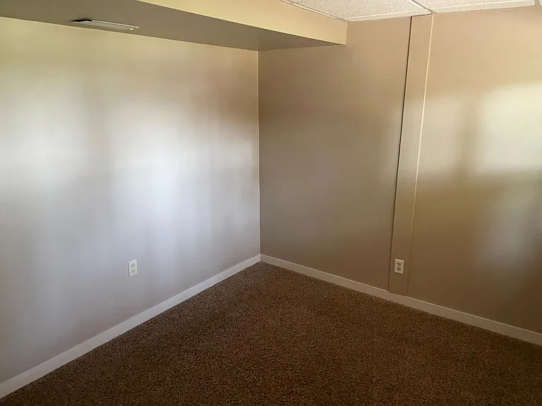 4324 Abbott Rd — Photo 10