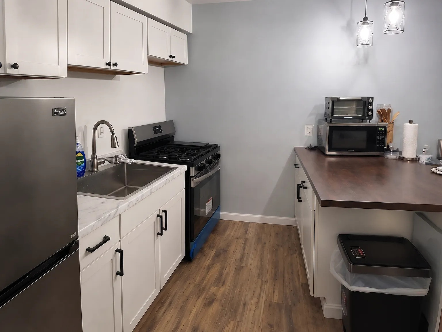 1 bed, 525 sqft, $1,950 — Photo 2