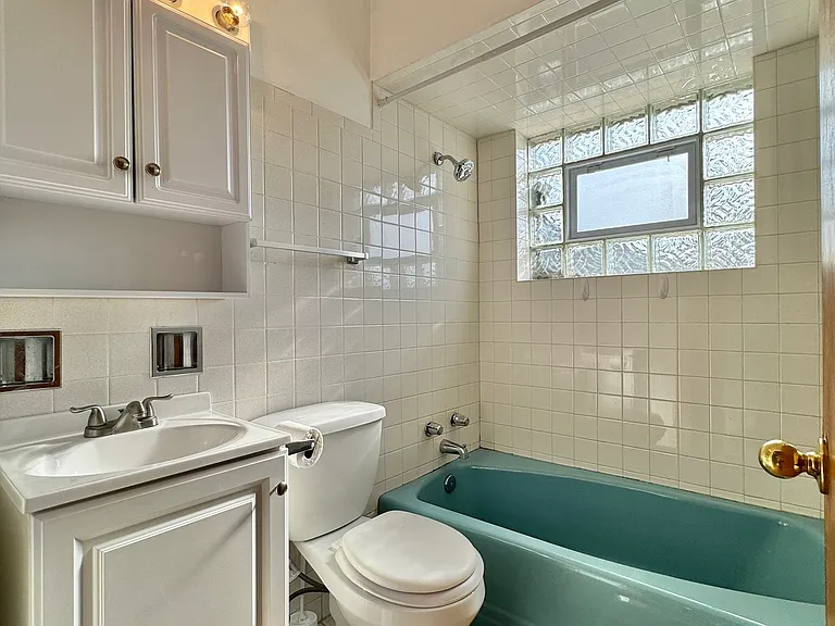 2312 N Harlem Ave #3W — Photo 11