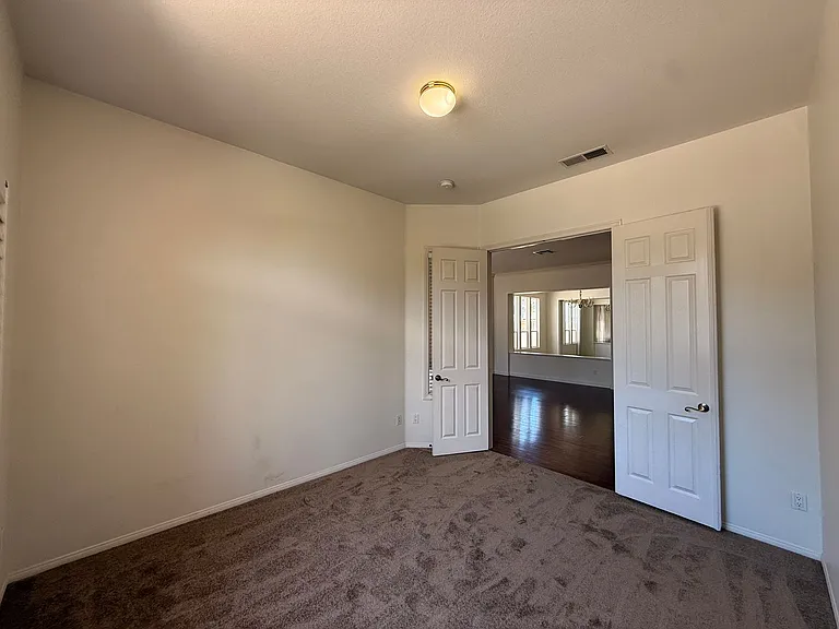 5254 Southhampton Cv — Photo 4