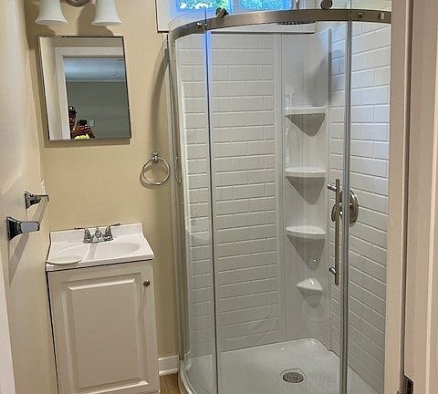 5th image of 84A Railroad St #84A