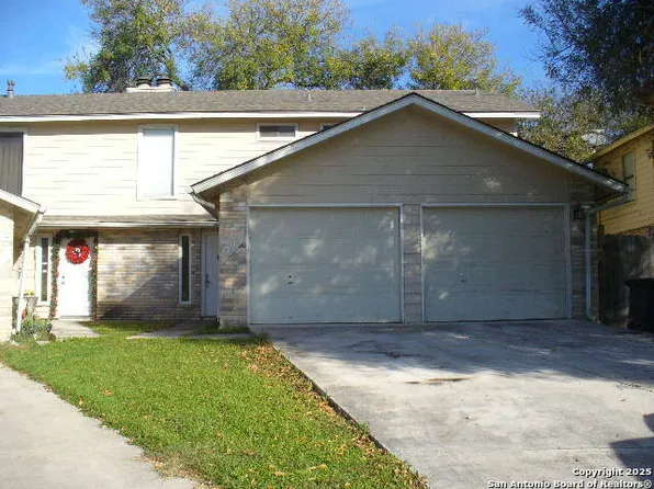 201 DOWNSHIRE DR, San Antonio, TX 78216