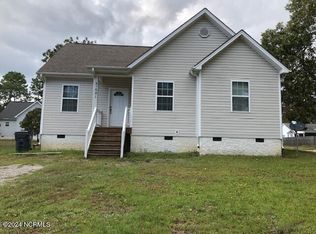 1681 Raeford Rd, Southport, NC 28461