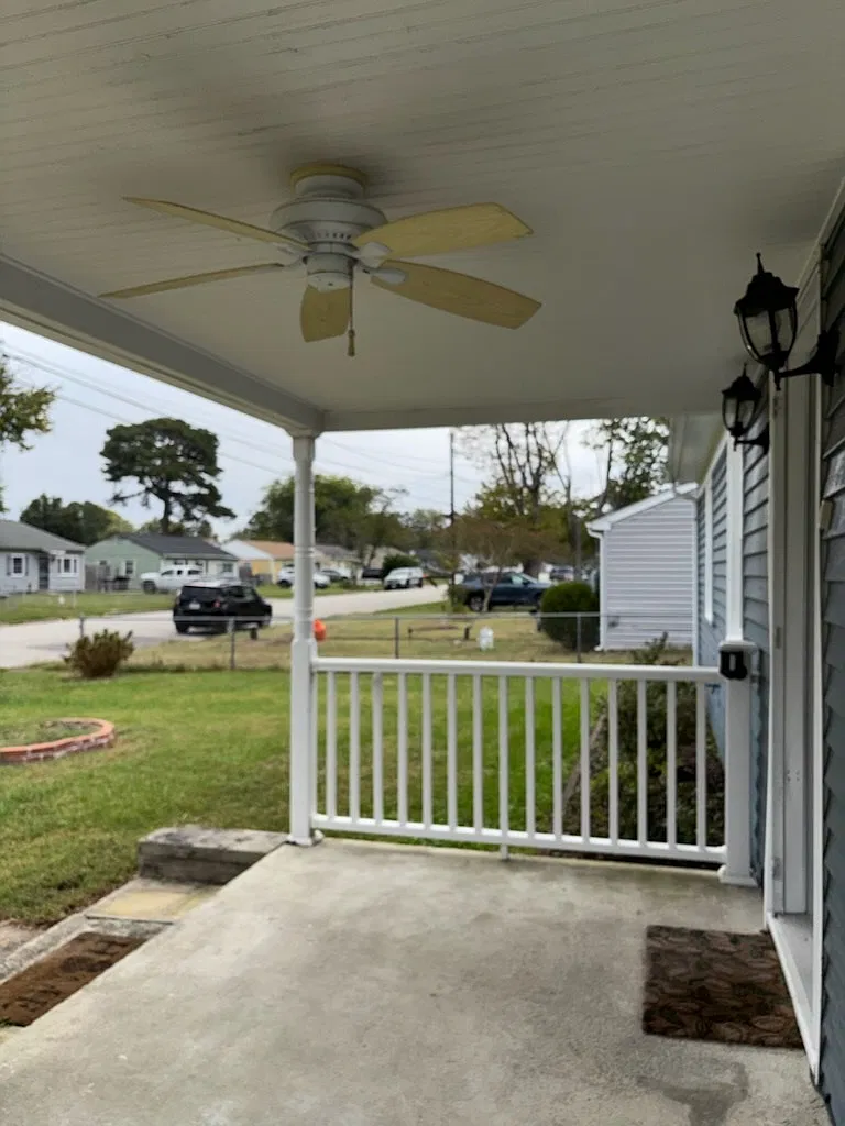 4 bed, 1200 sqft, $1,900 — Photo 4