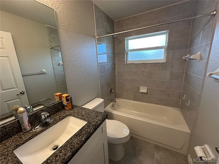 5825 N Larkspur Way — Photo 11